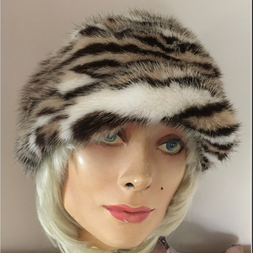 Vintage Leopard Spot Stripe Mink Fur Hat